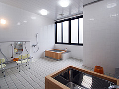 １階浴室